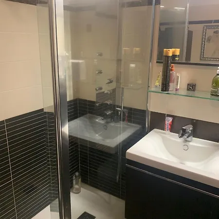 Le Louvre Appartement *